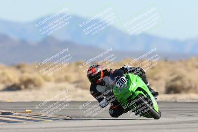 media/Dec-07-2025-CVMA (Sun) [[3e7d2de5dc]]/Race 9-Formula UL Shootout/